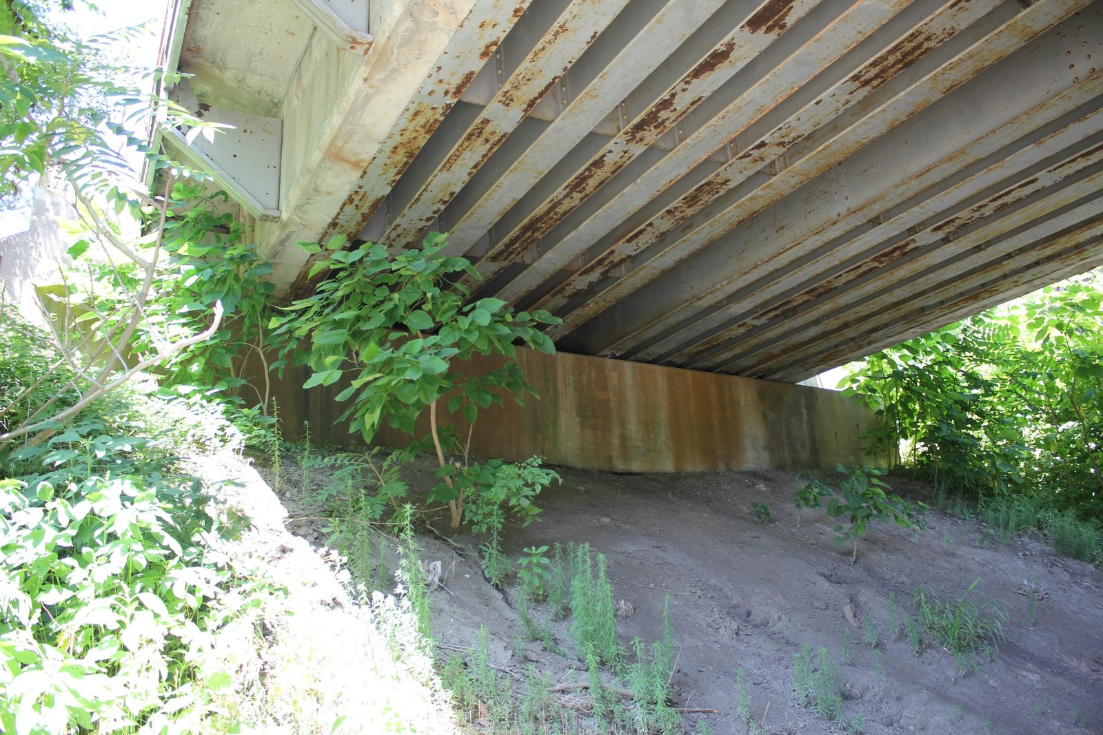 North abutment